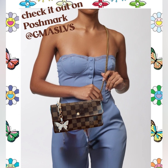 Louis Vuitton Handbags - Louis Vuitton DAMIER international vintage converted Crossbody wallet